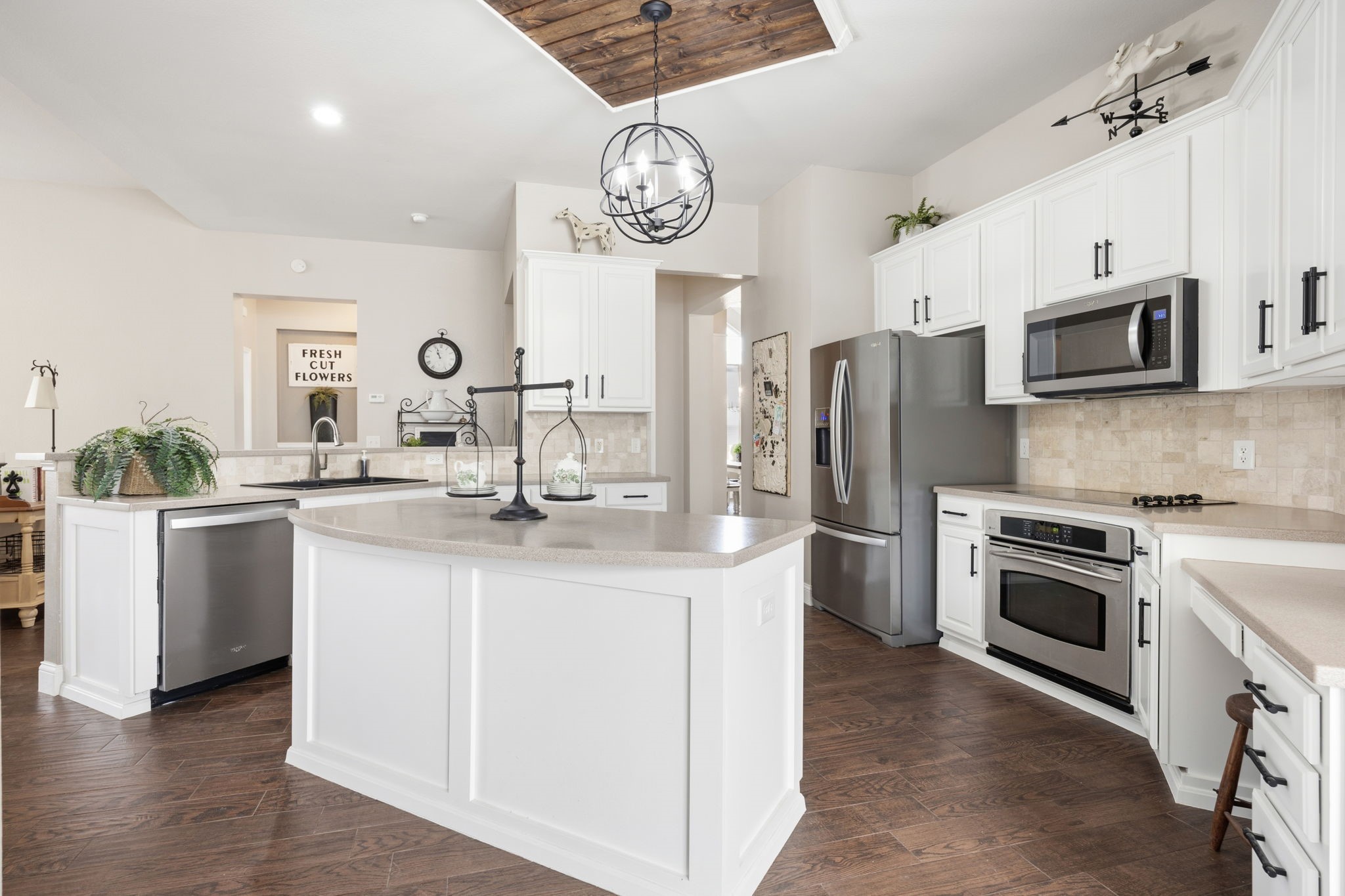 1004 Dover Heights Trail Mansfield TX 76063