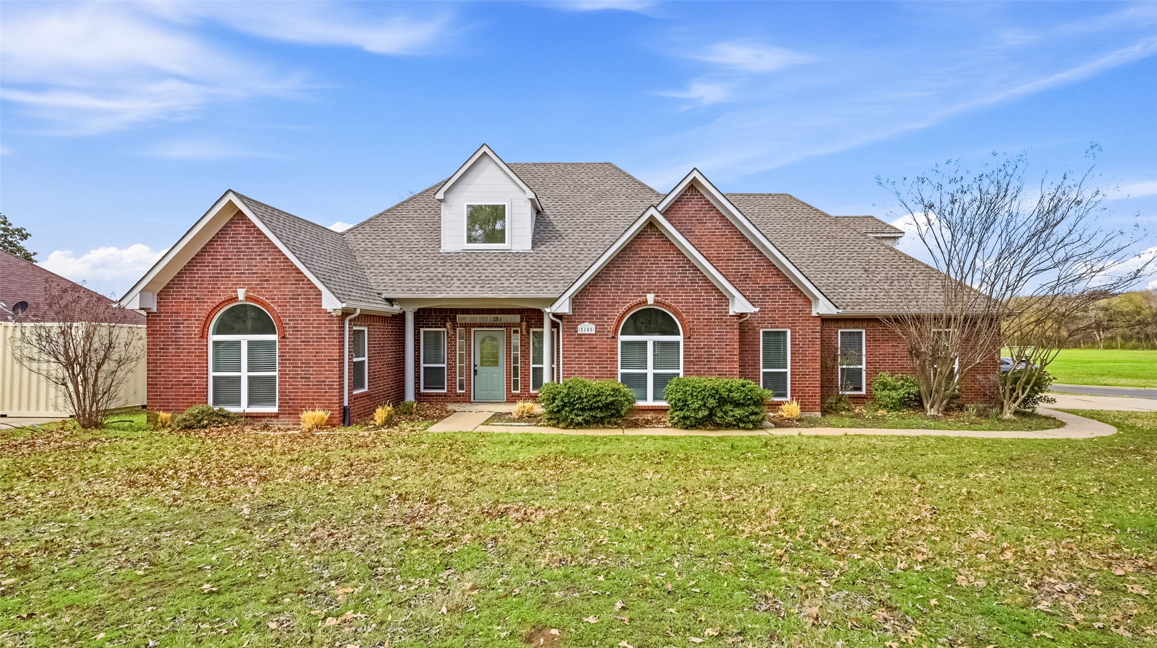2105 W Crawford Street Denison TX 75020