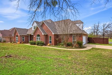 2105 W Crawford Street Denison TX 75020