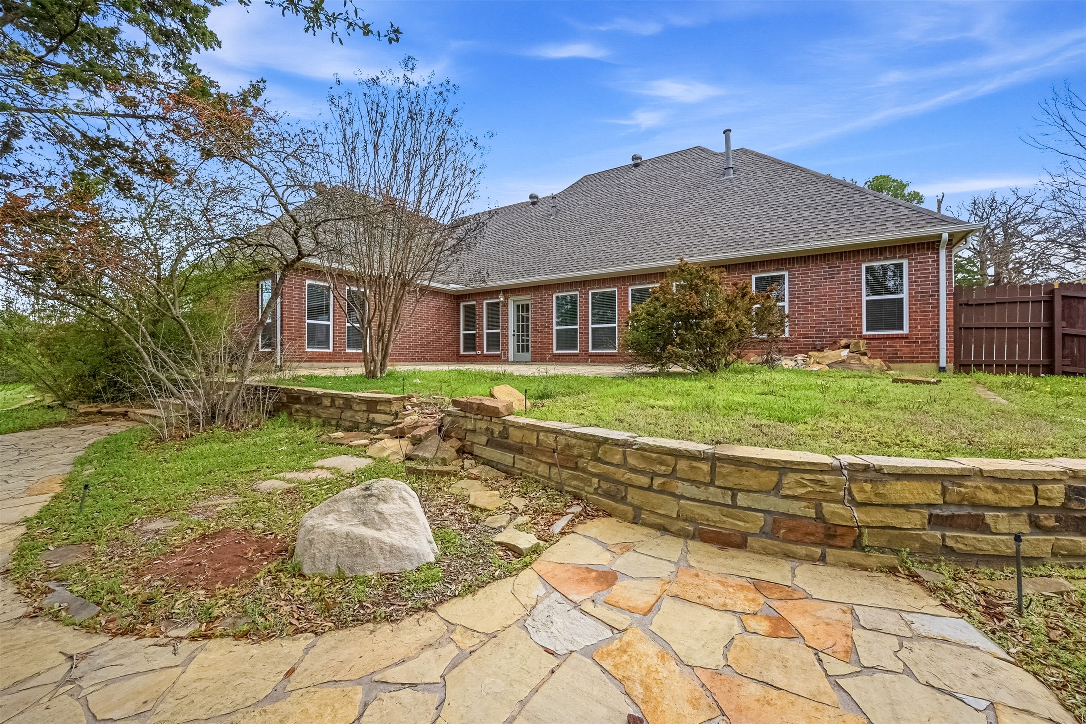 2105 W Crawford Street Denison TX 75020