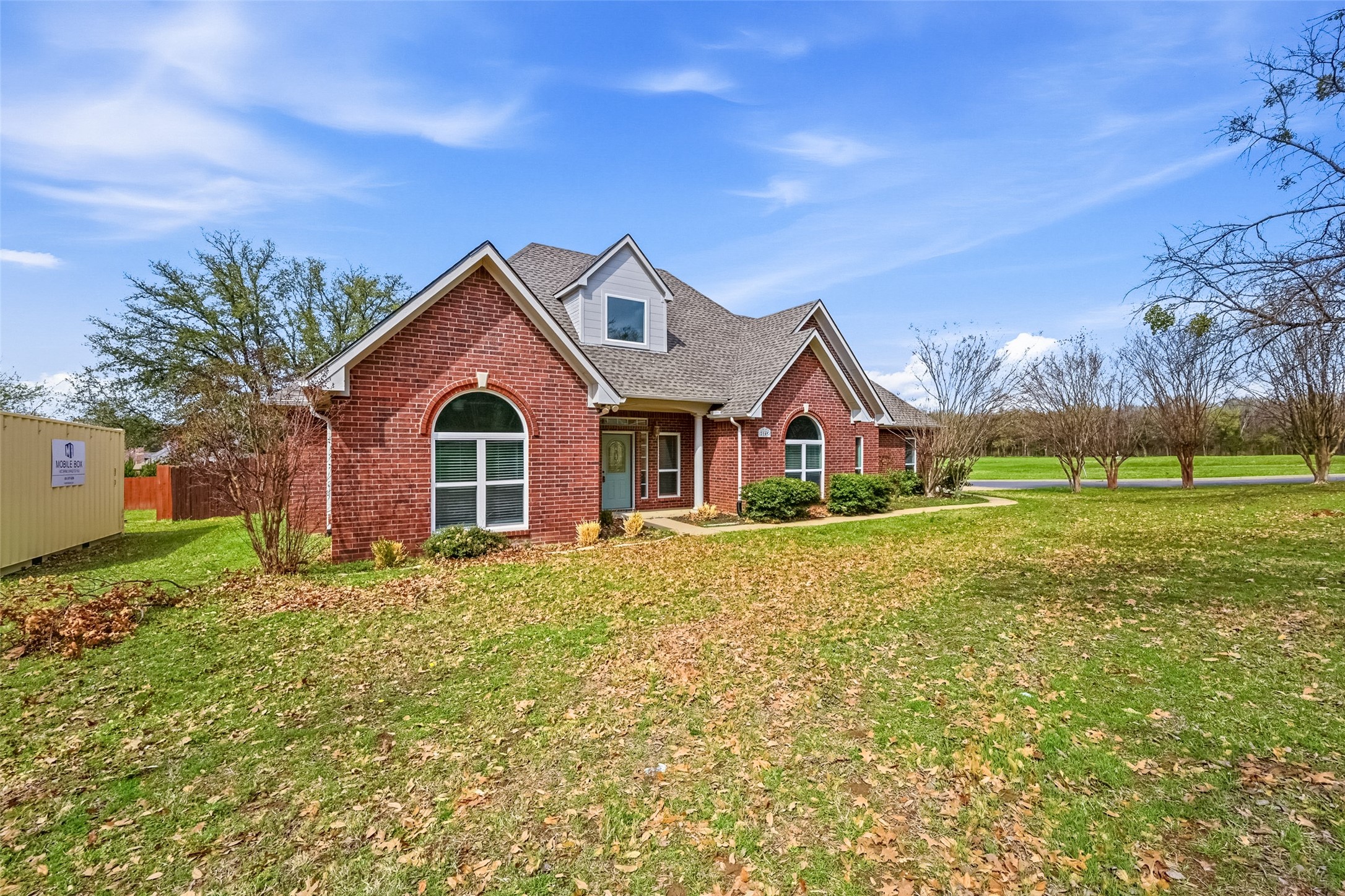 2105 W Crawford Street Denison TX 75020