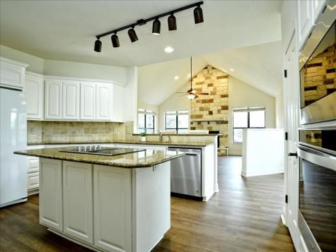 505 Vista View Trail Spicewood TX 78669