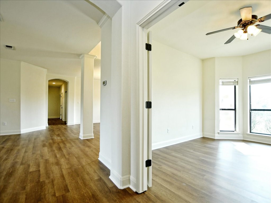 505 Vista View Trail Spicewood TX 78669