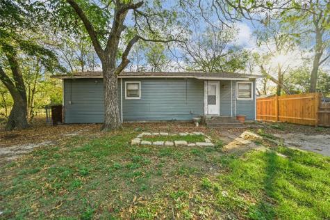 1404 N Wilhite Street Cleburne TX 76031