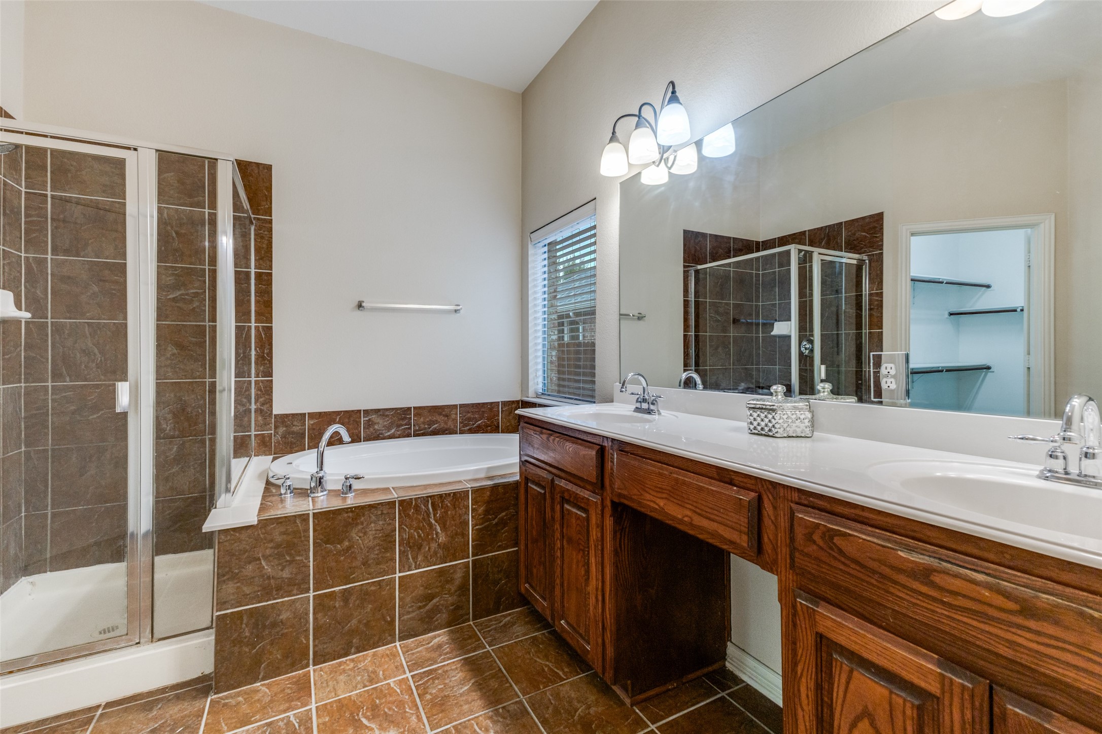4414 Meadowview Lane Sachse TX 75048