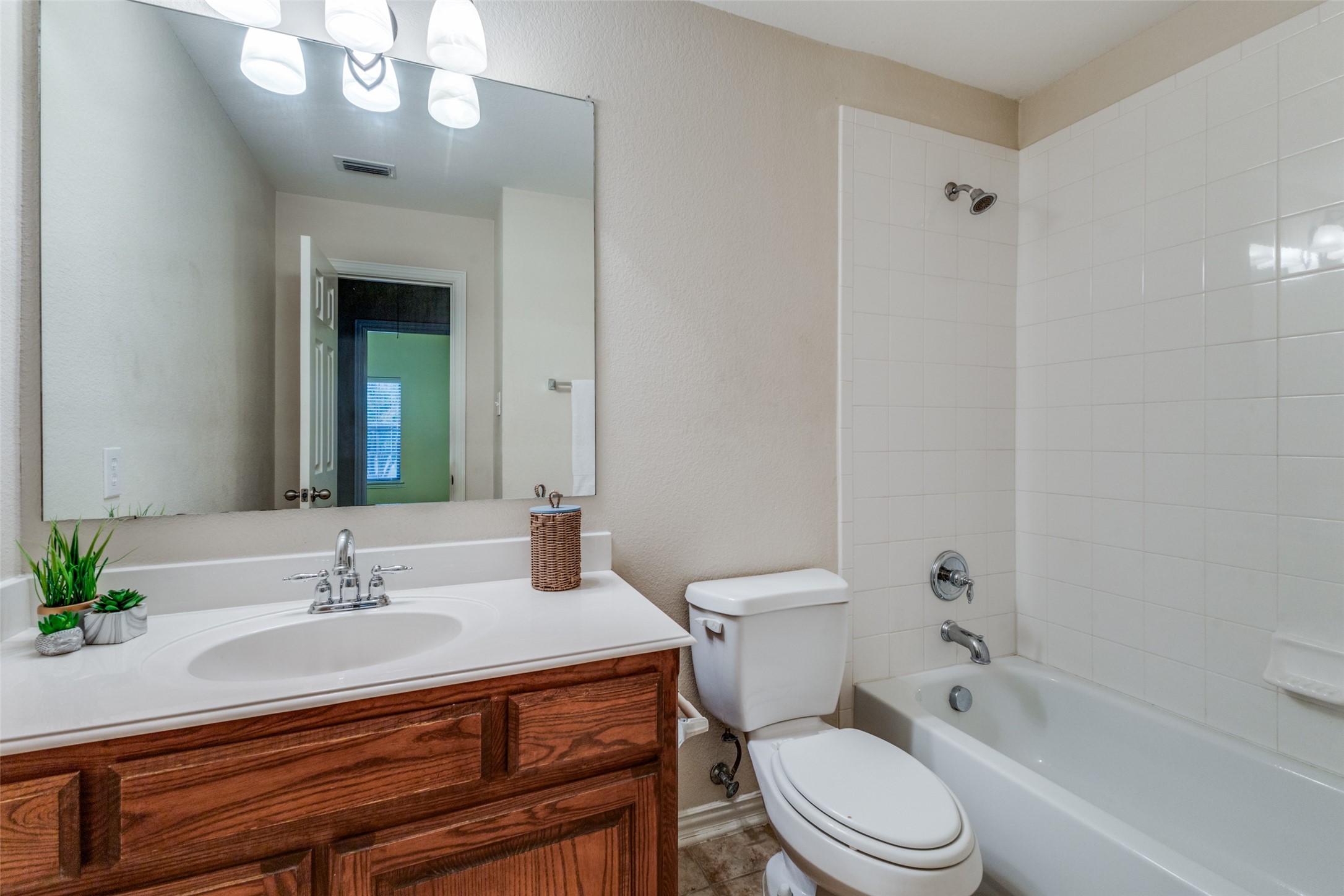 4414 Meadowview Lane Sachse TX 75048