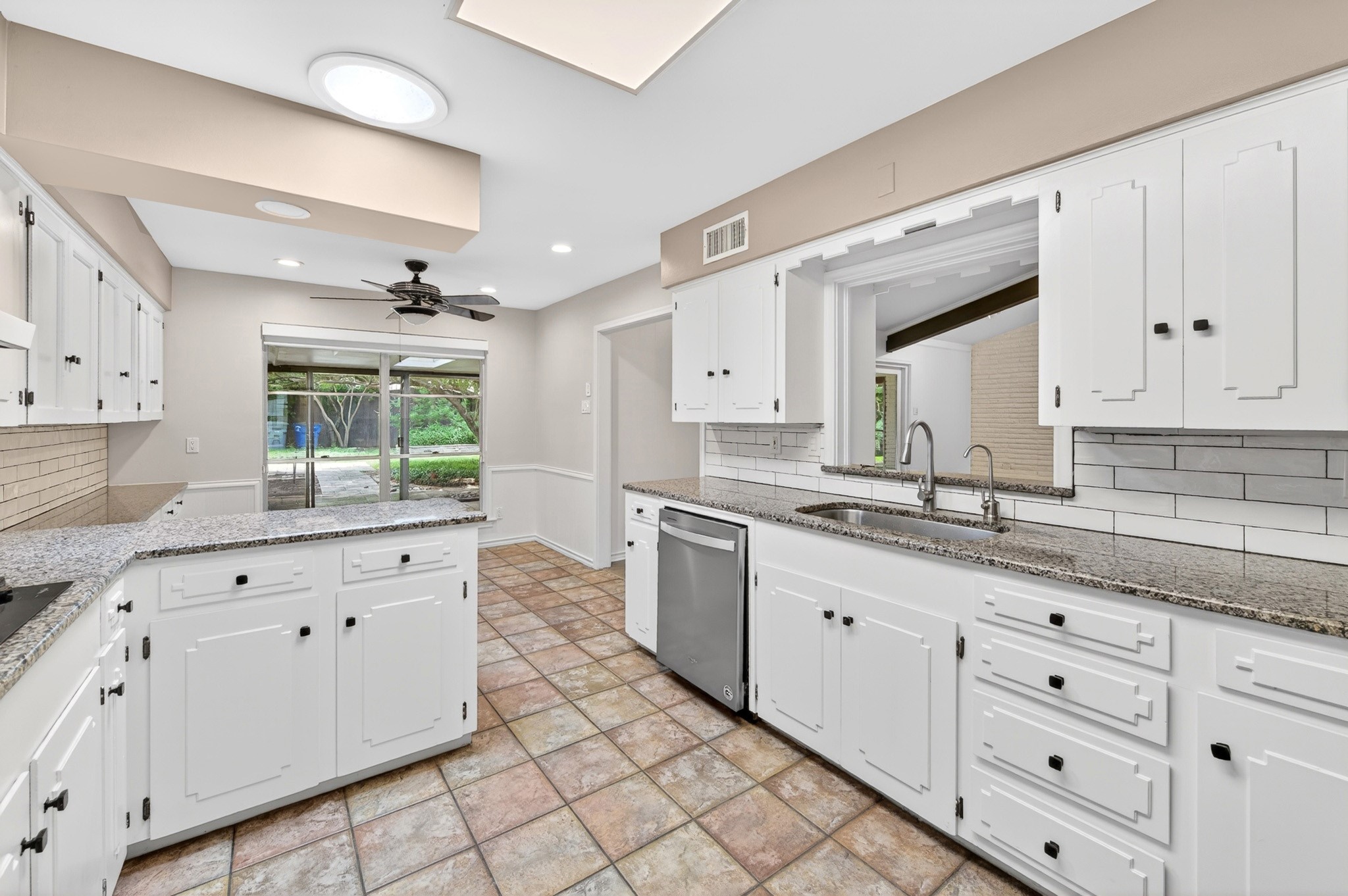 3763 Vinecrest Drive Dallas TX 75229