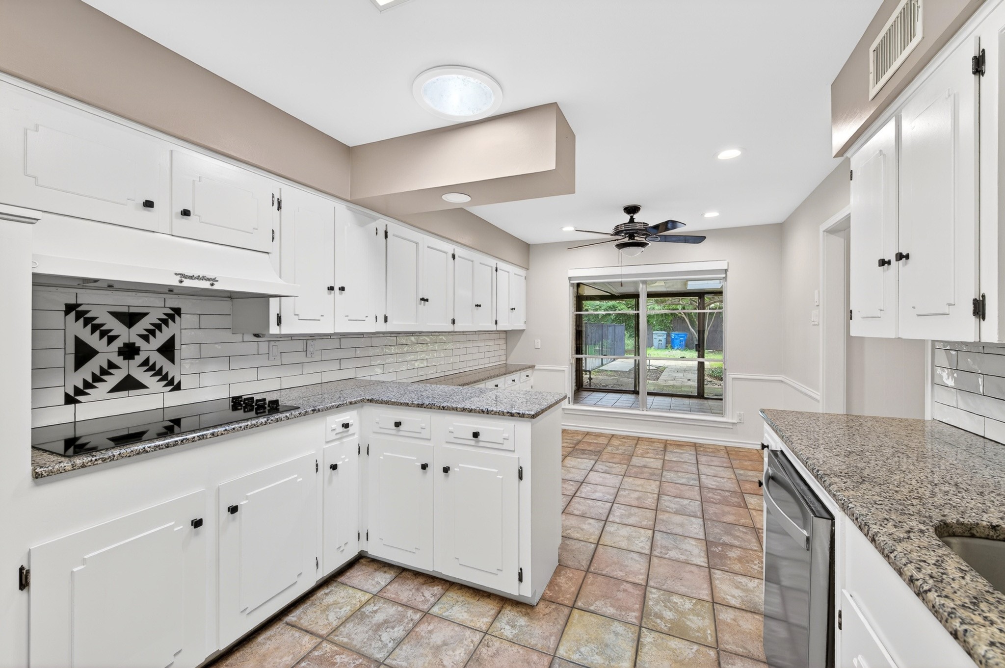 3763 Vinecrest Drive Dallas TX 75229