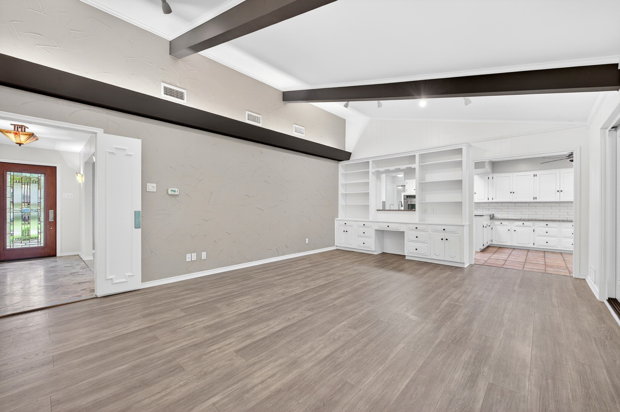 3763 Vinecrest Drive Dallas TX 75229