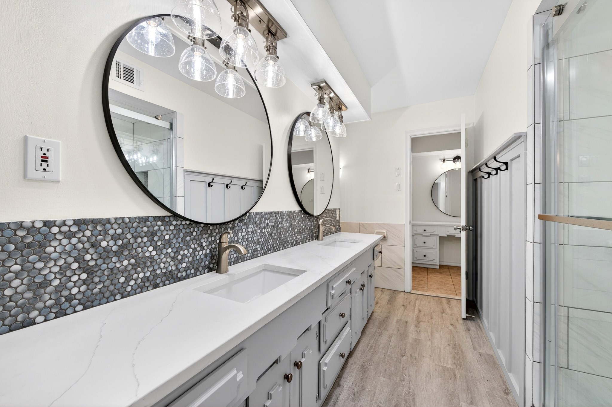 3763 Vinecrest Drive Dallas TX 75229