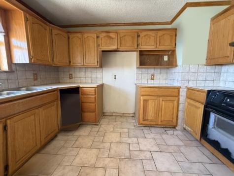 337 County Road 692 Seagraves TX 79359