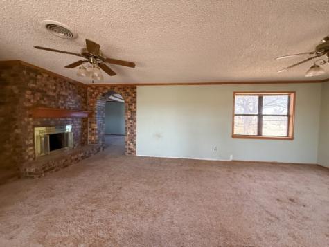 337 County Road 692 Seagraves TX 79359