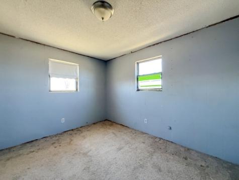 337 County Road 692 Seagraves TX 79359