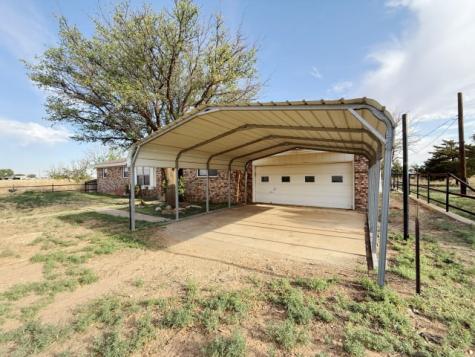 337 County Road 692 Seagraves TX 79359