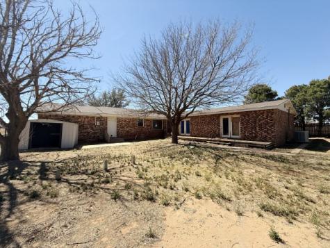 337 County Road 692 Seagraves TX 79359