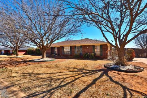 35 Humphreys Village Merkel TX 79536