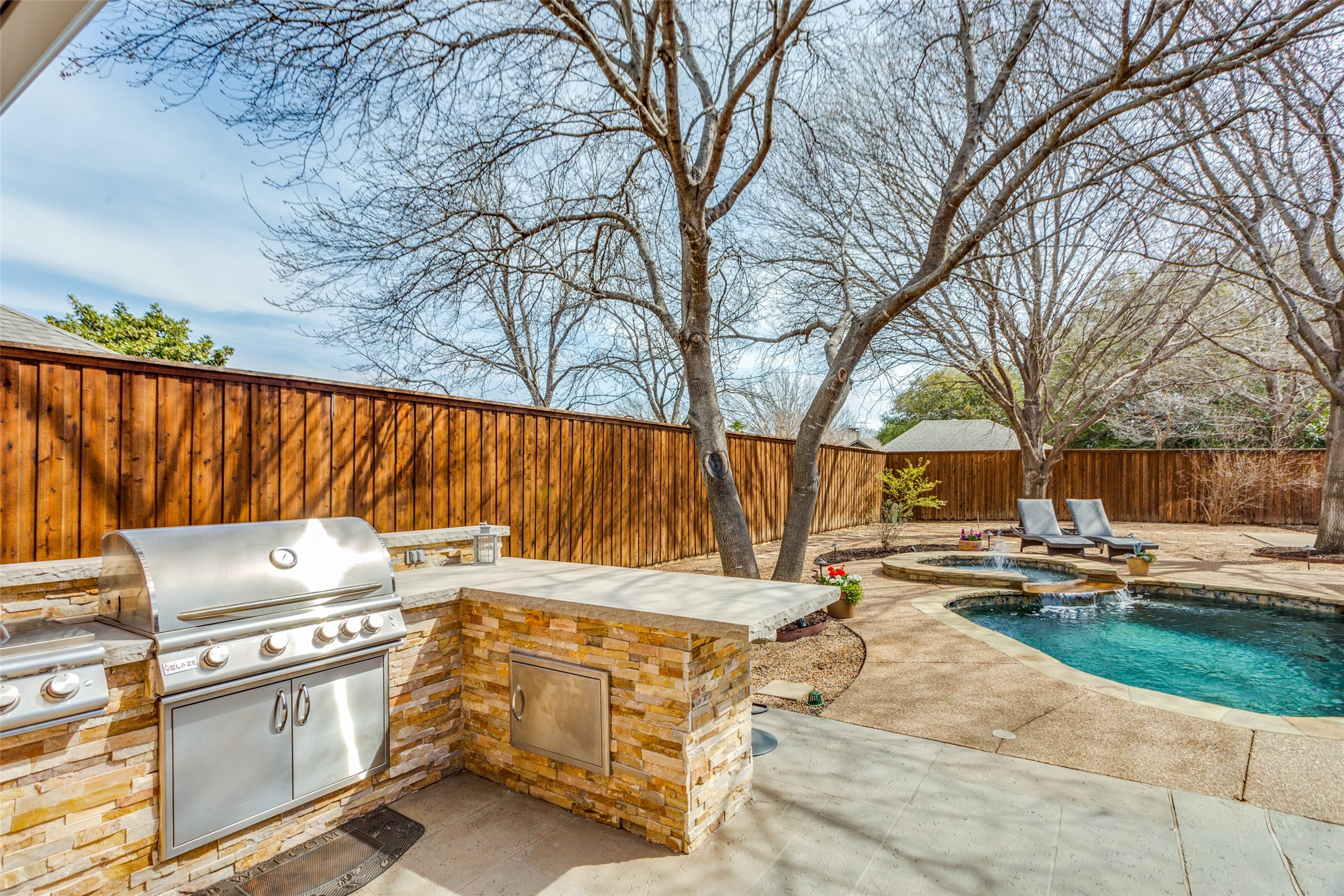 5927 Bellaire Drive Benbrook TX 76132