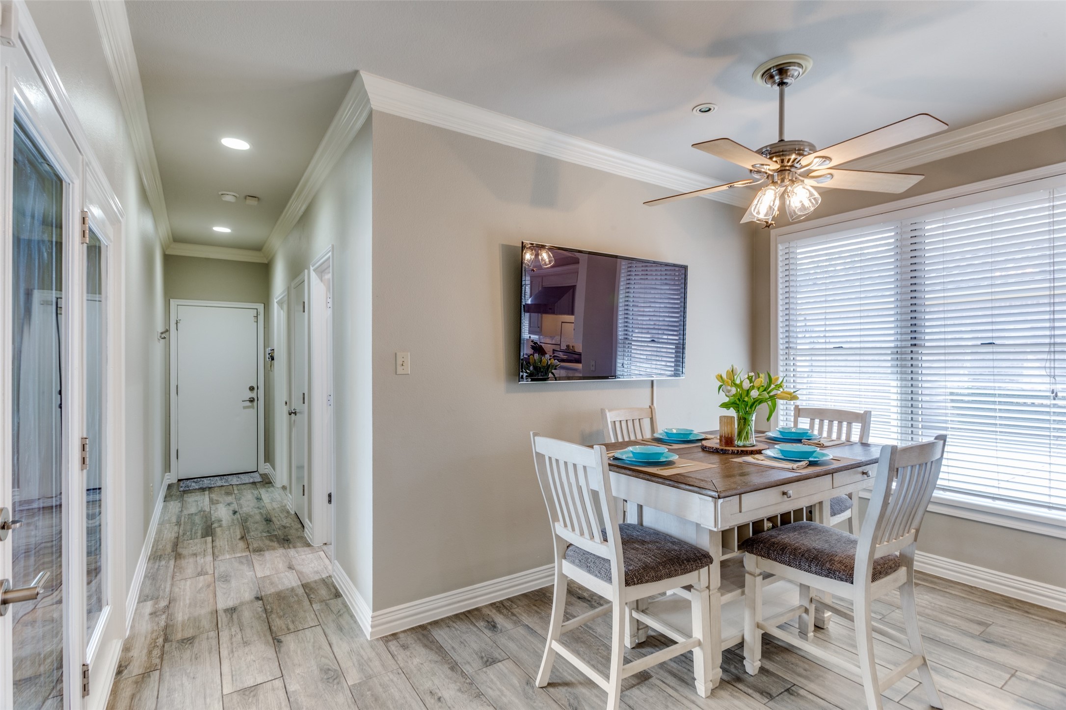 5927 Bellaire Drive Benbrook TX 76132