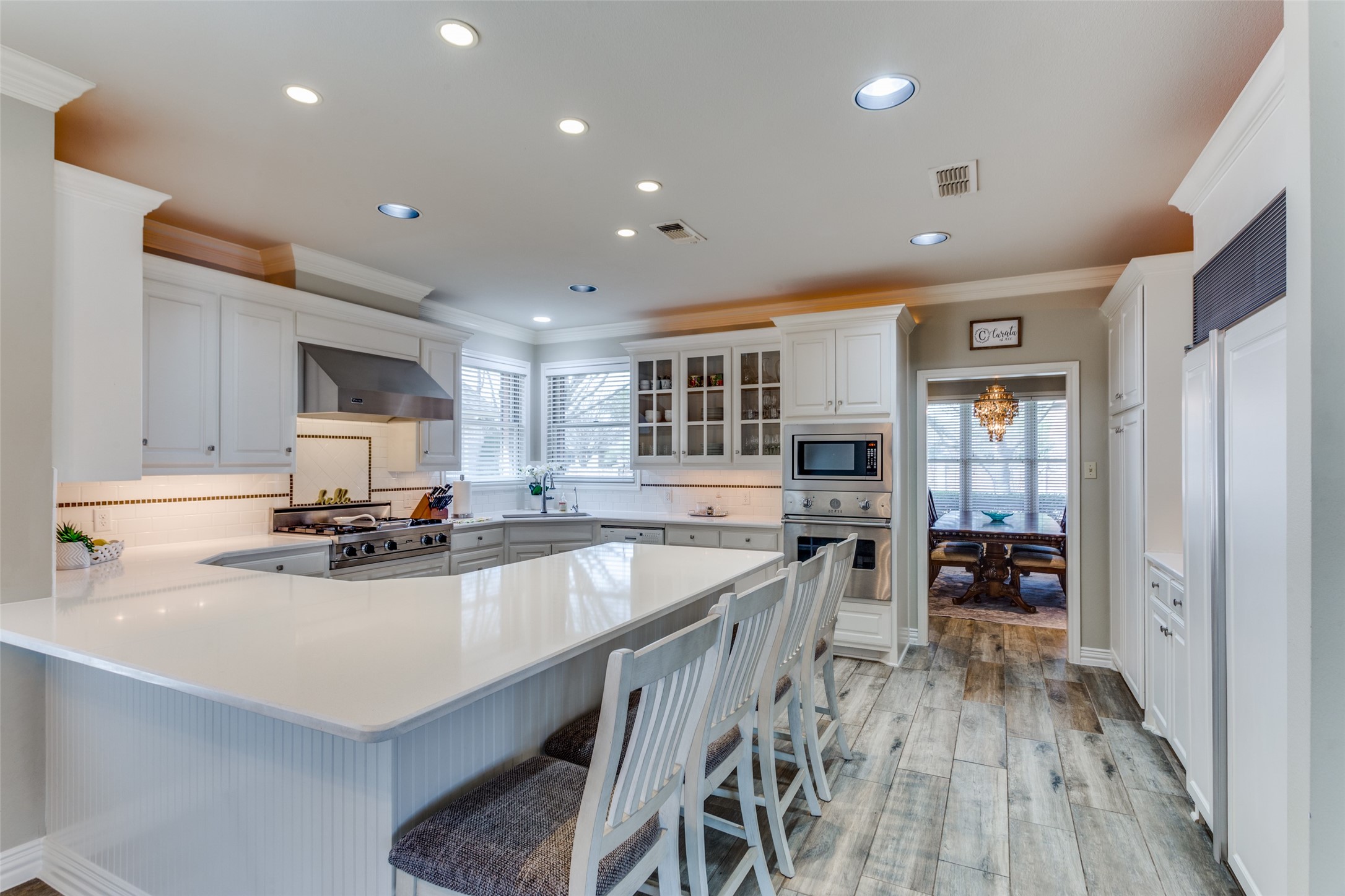 5927 Bellaire Drive Benbrook TX 76132