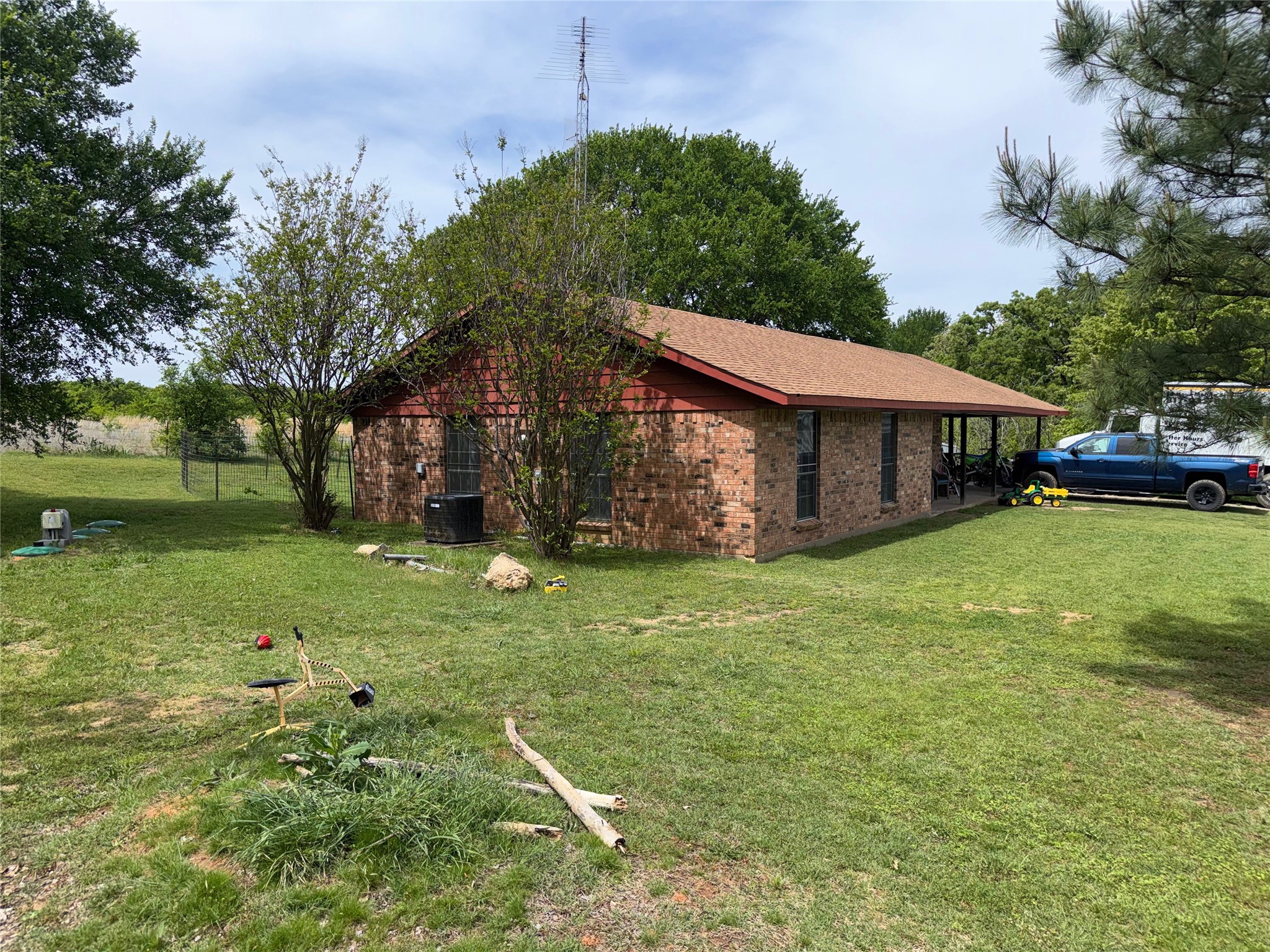 12745 Fm 274 Ravenna TX 75476