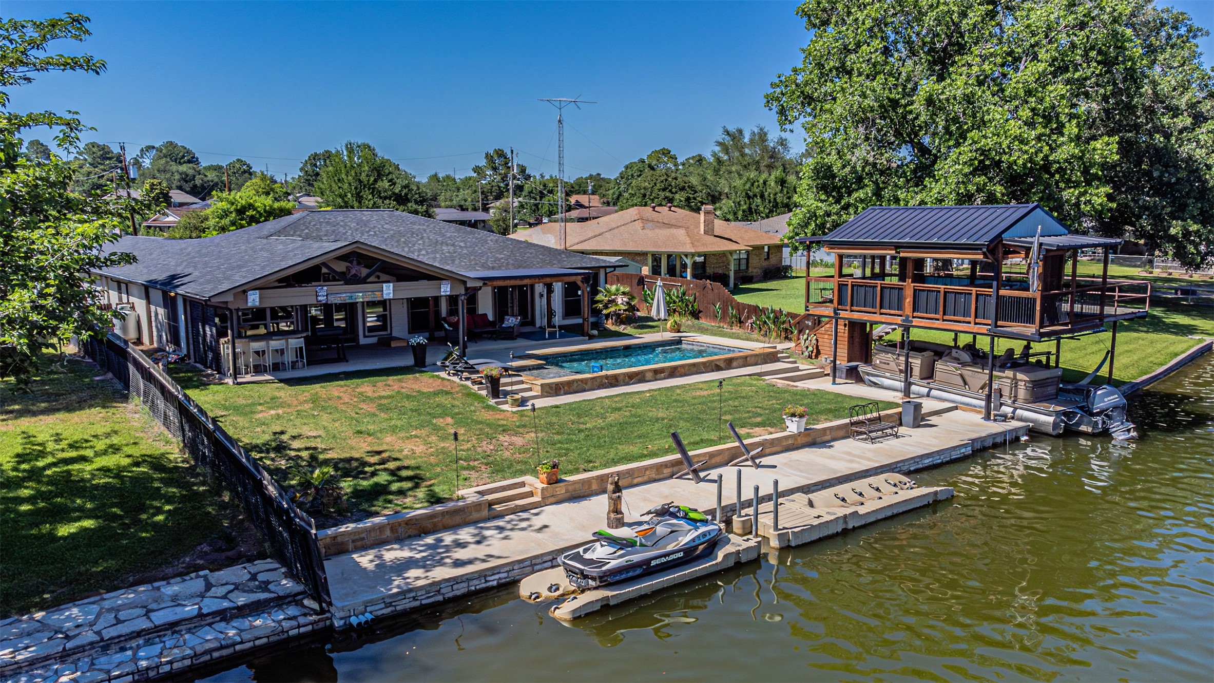 3801 Quail Run Granbury TX 76049