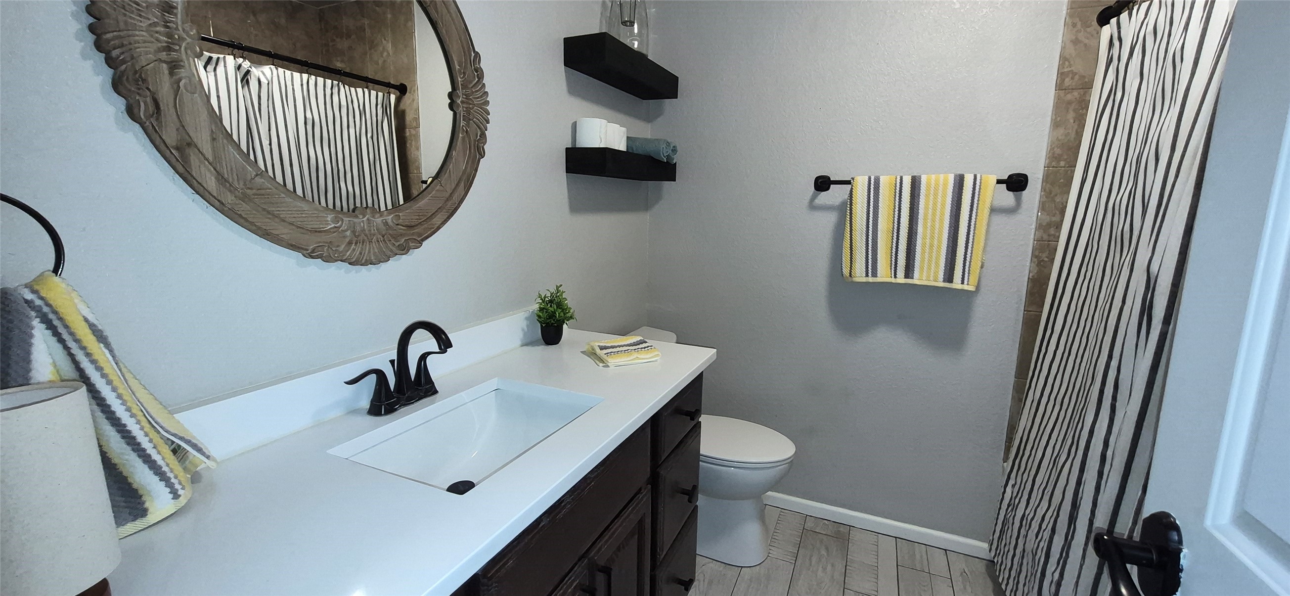 3801 Quail Run Granbury TX 76049