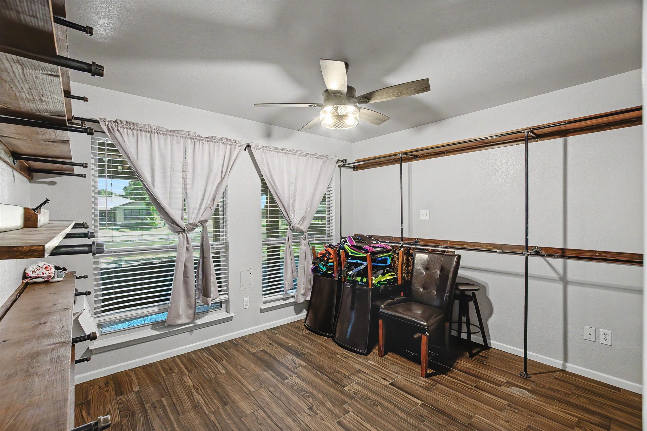 3801 Quail Run Granbury TX 76049