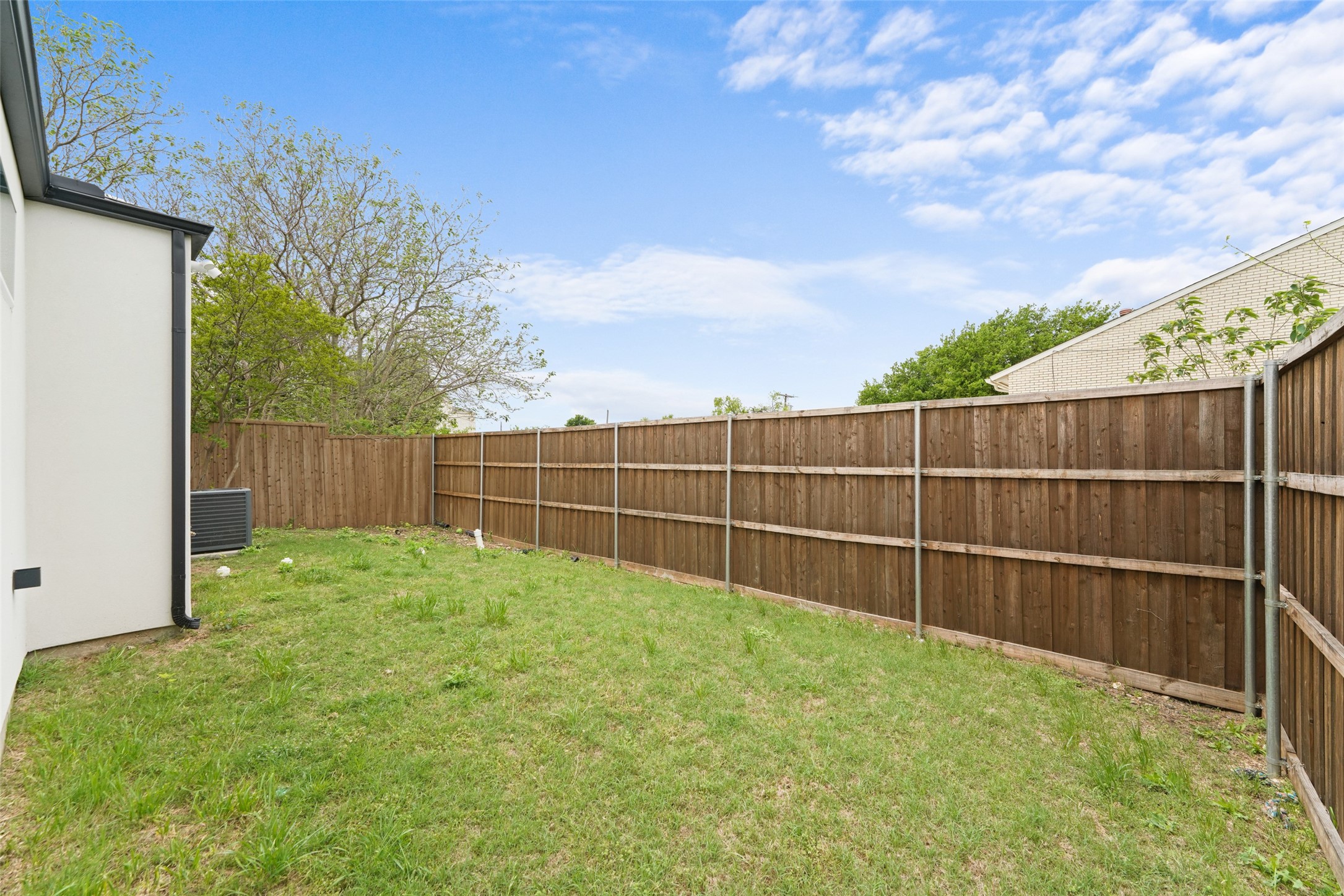 6715 Tyree Street Dallas TX 75209