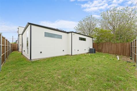 6715 Tyree Street Dallas TX 75209