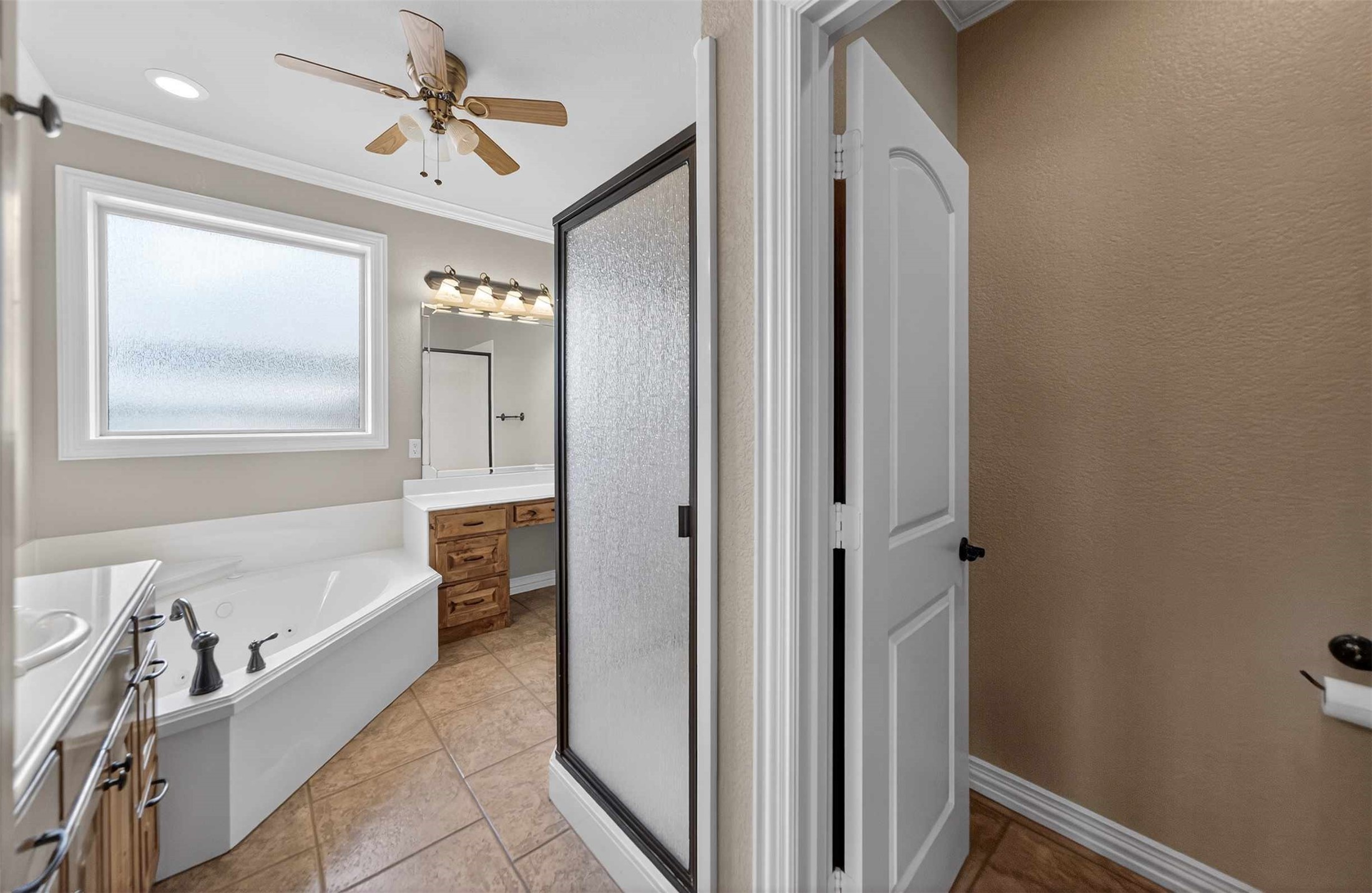 16542 Milwood Place Tyler TX 75703