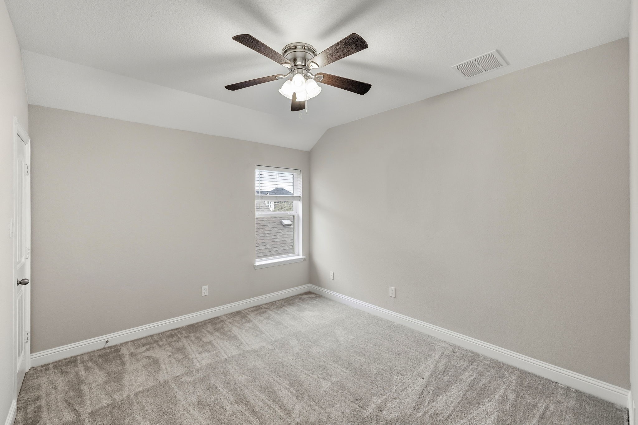 7104 Elk Springs Argyle TX 76226