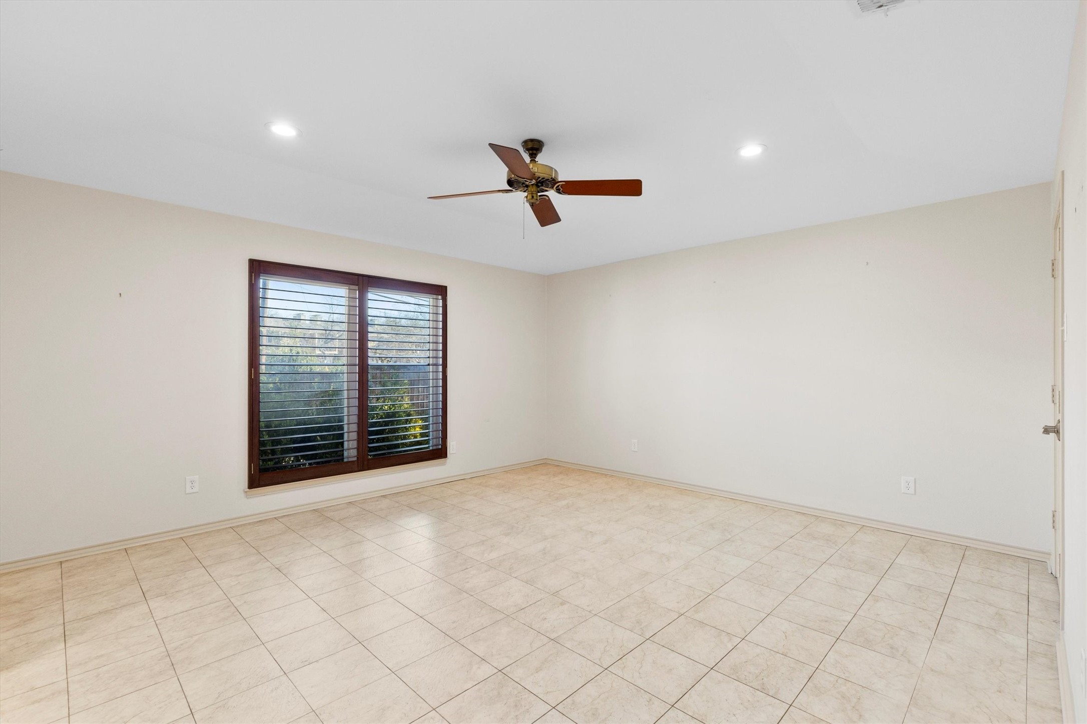 7708 Lemmonwood Drive Dallas TX 75231