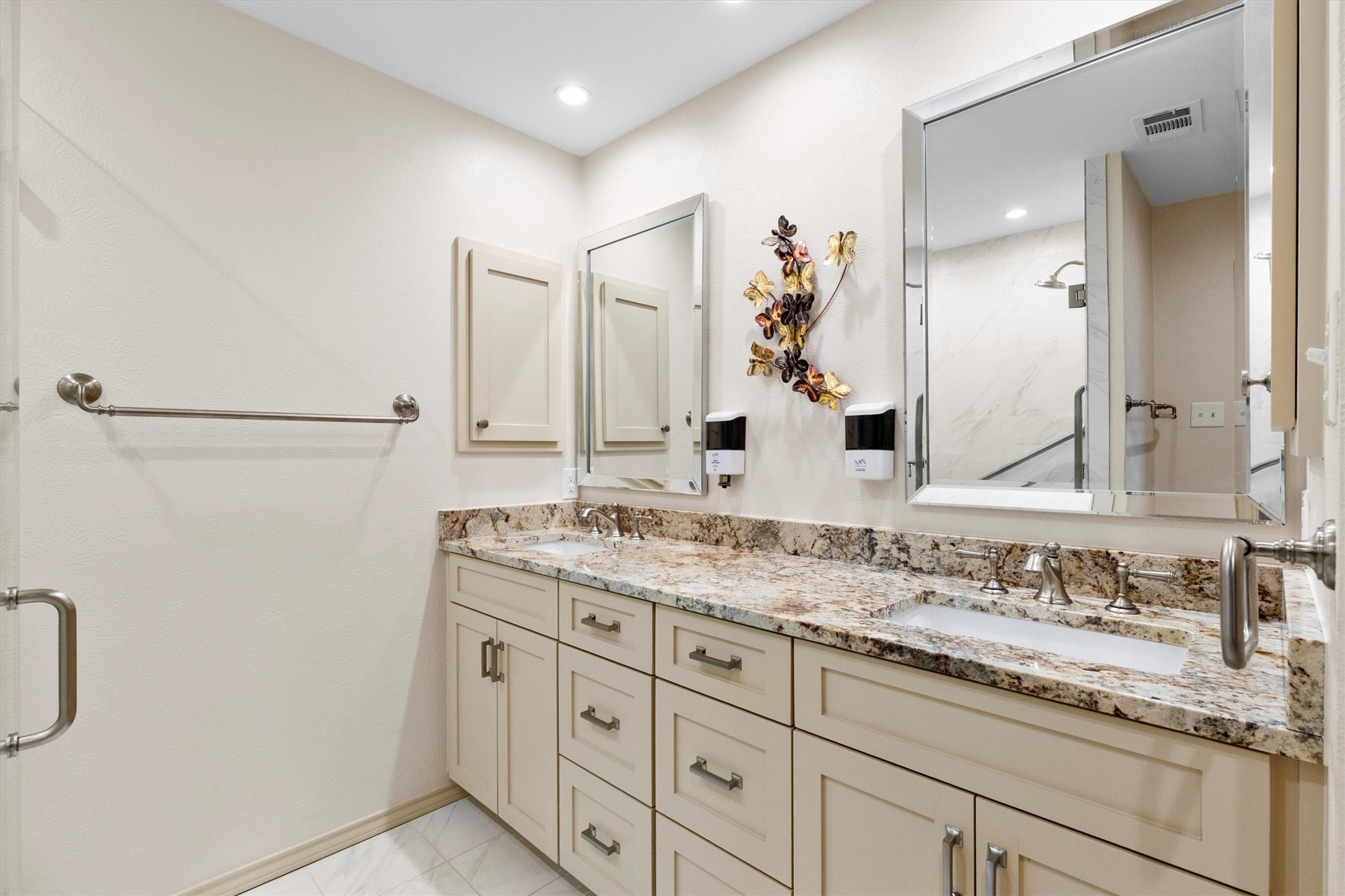 7708 Lemmonwood Drive Dallas TX 75231