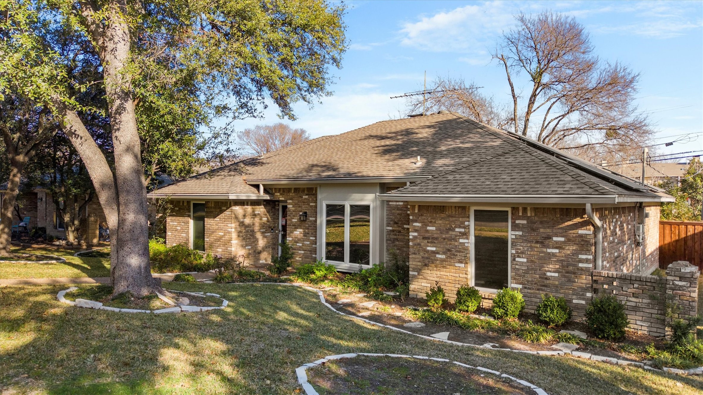 7708 Lemmonwood Drive Dallas TX 75231