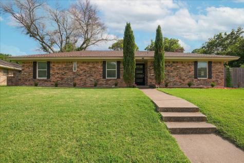 2724 Russwood Lane Plano TX 75075