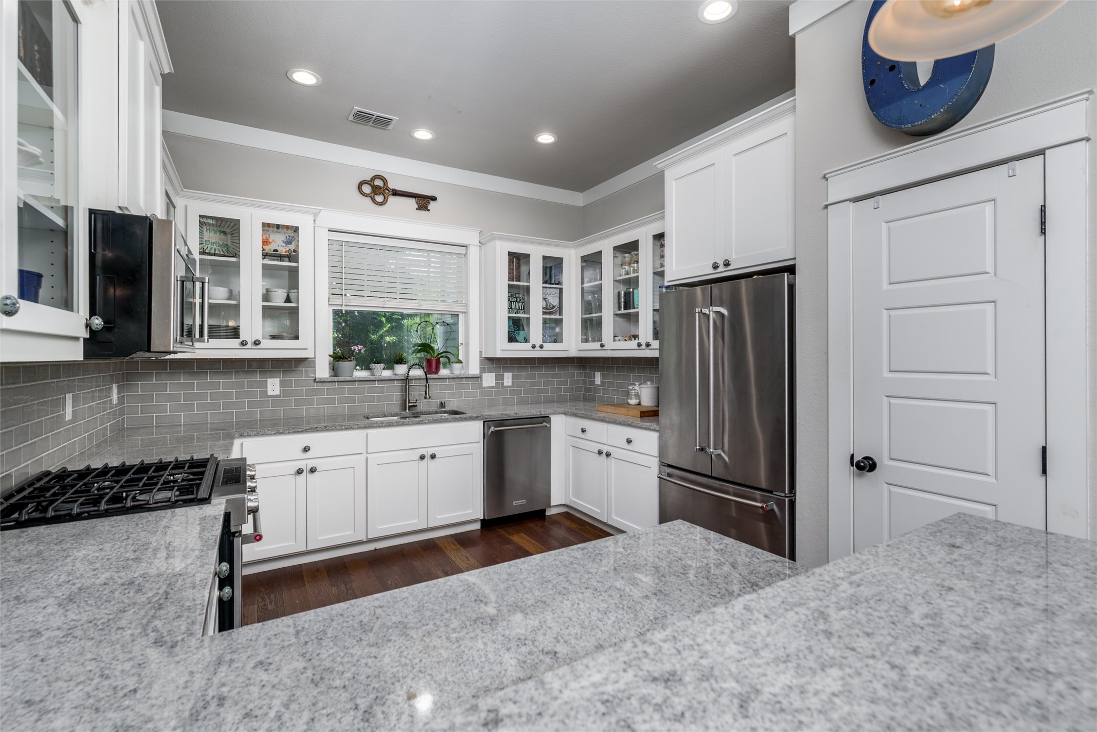 1215 Coleman Street Mckinney TX 75069