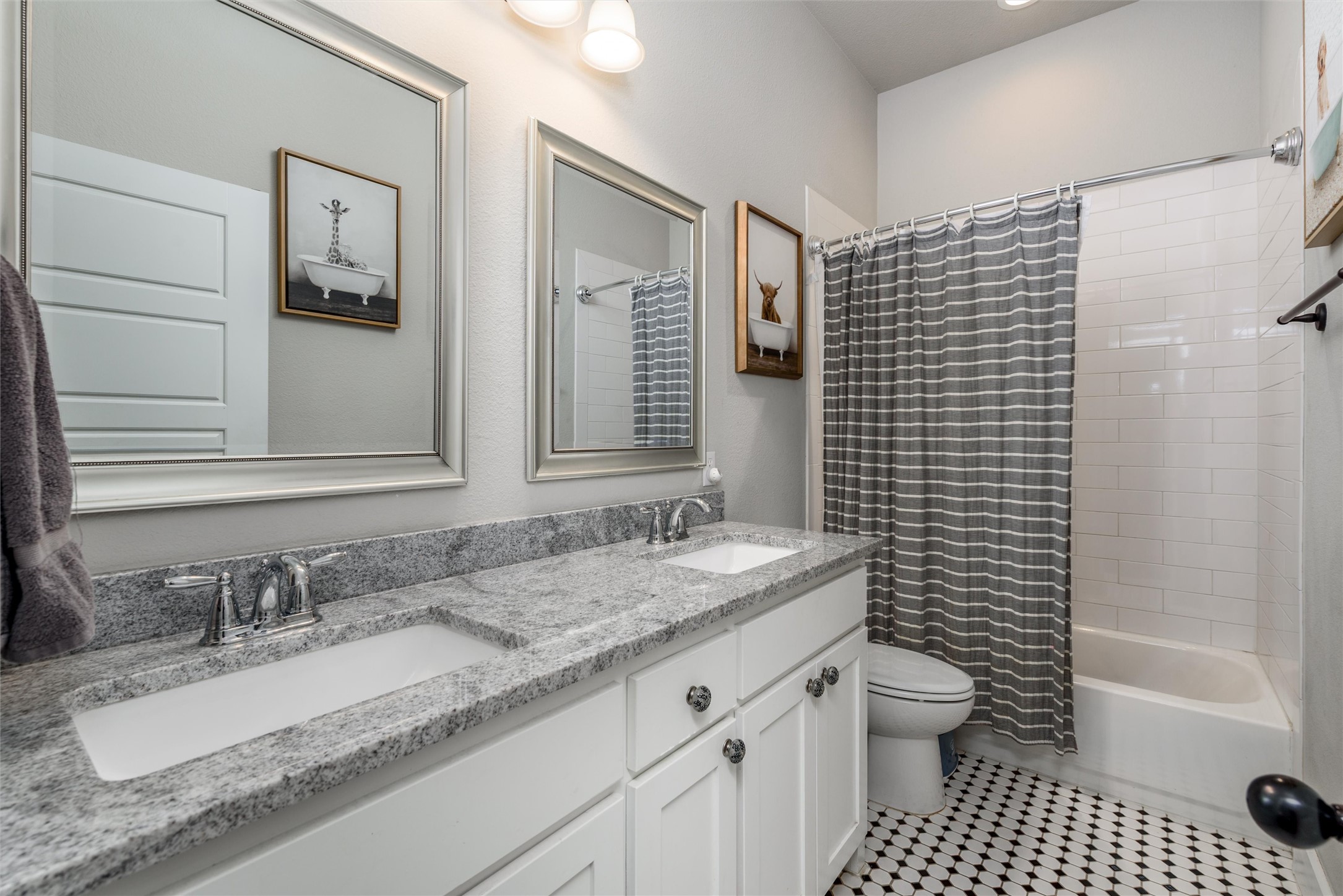 1215 Coleman Street Mckinney TX 75069