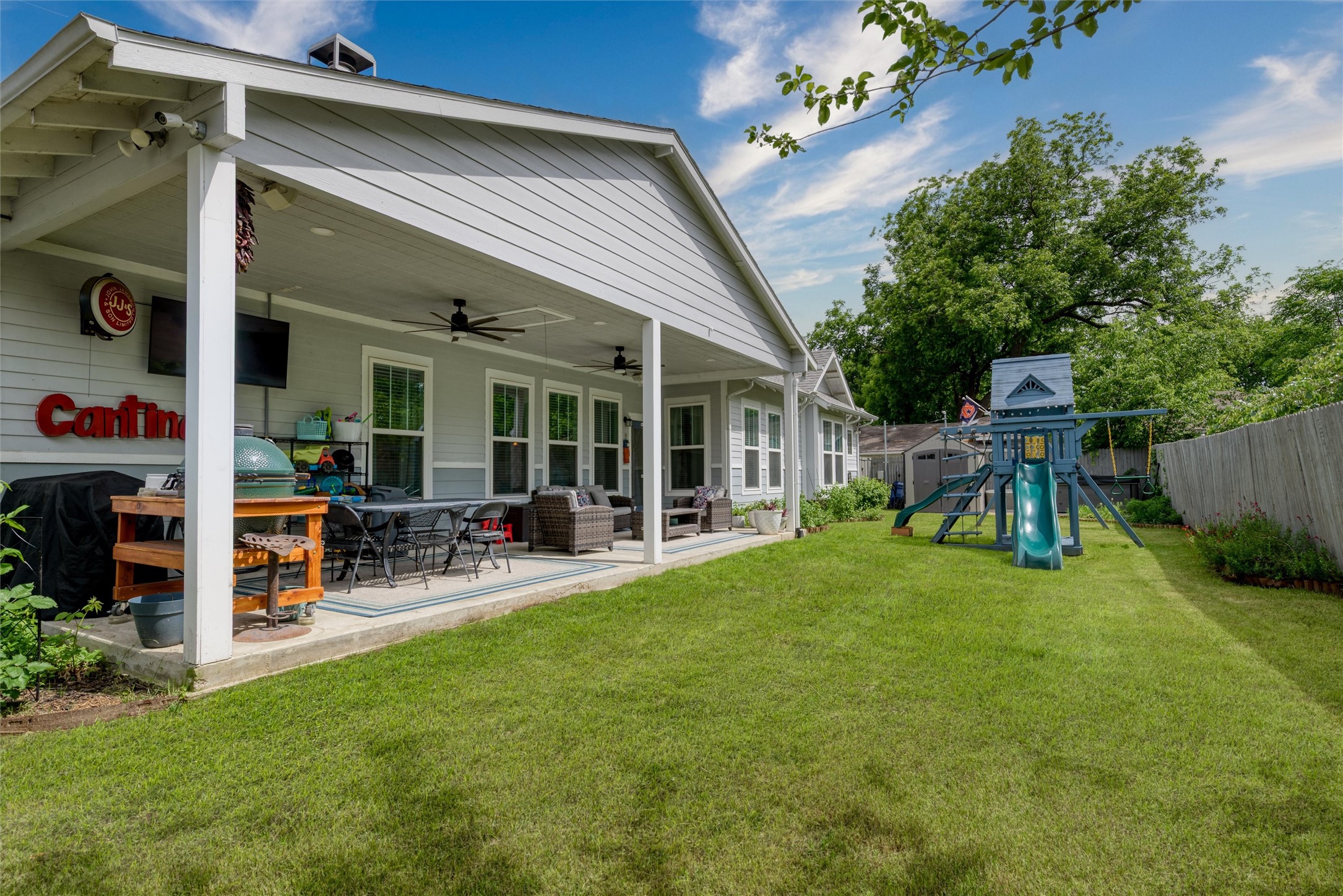 1215 Coleman Street Mckinney TX 75069