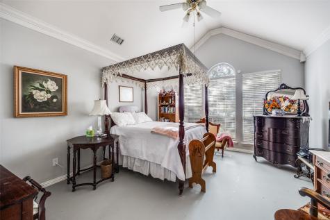 1536 Waterside Court Dallas TX 75218