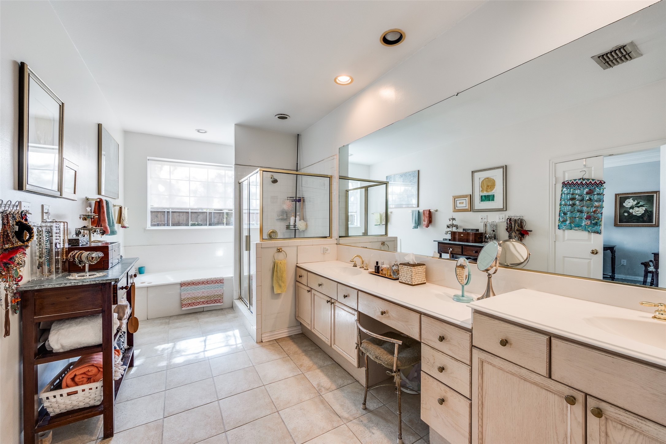 1536 Waterside Court Dallas TX 75218