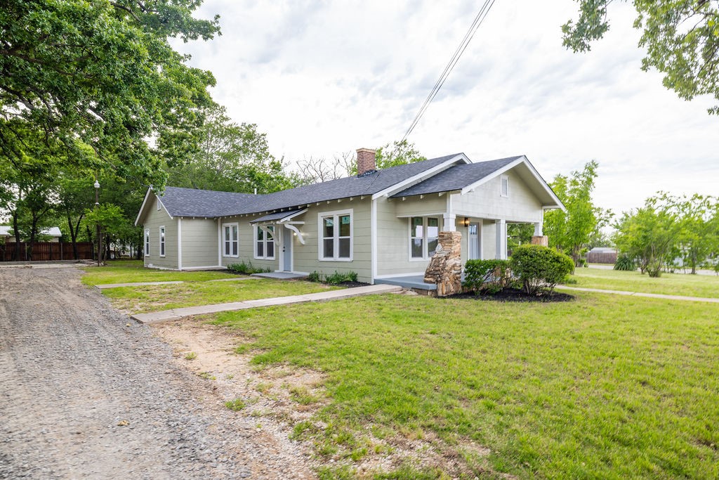 711 Fannin Street Nocona TX 76255