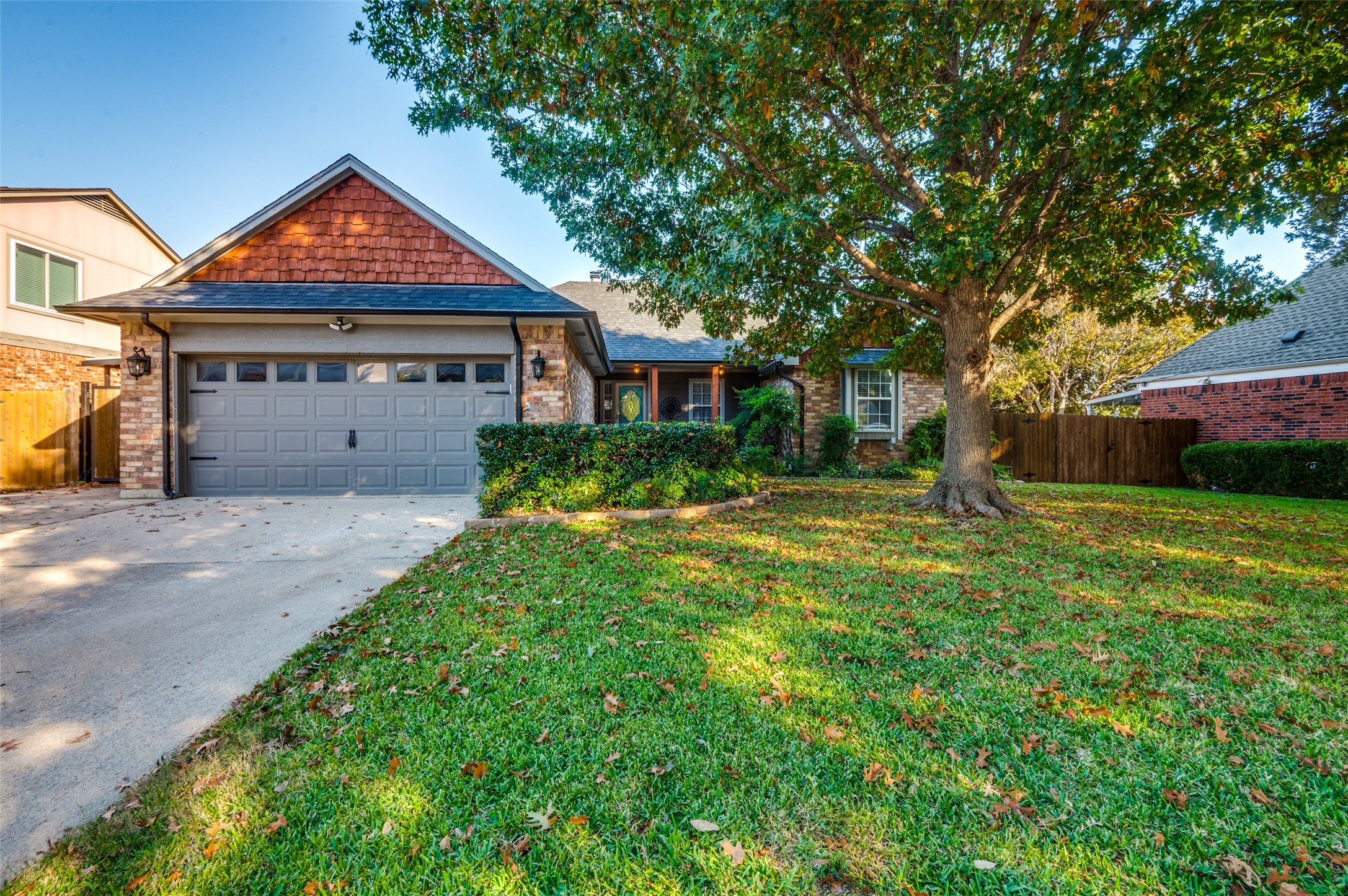 4211 Oldfield Drive Arlington TX 76016