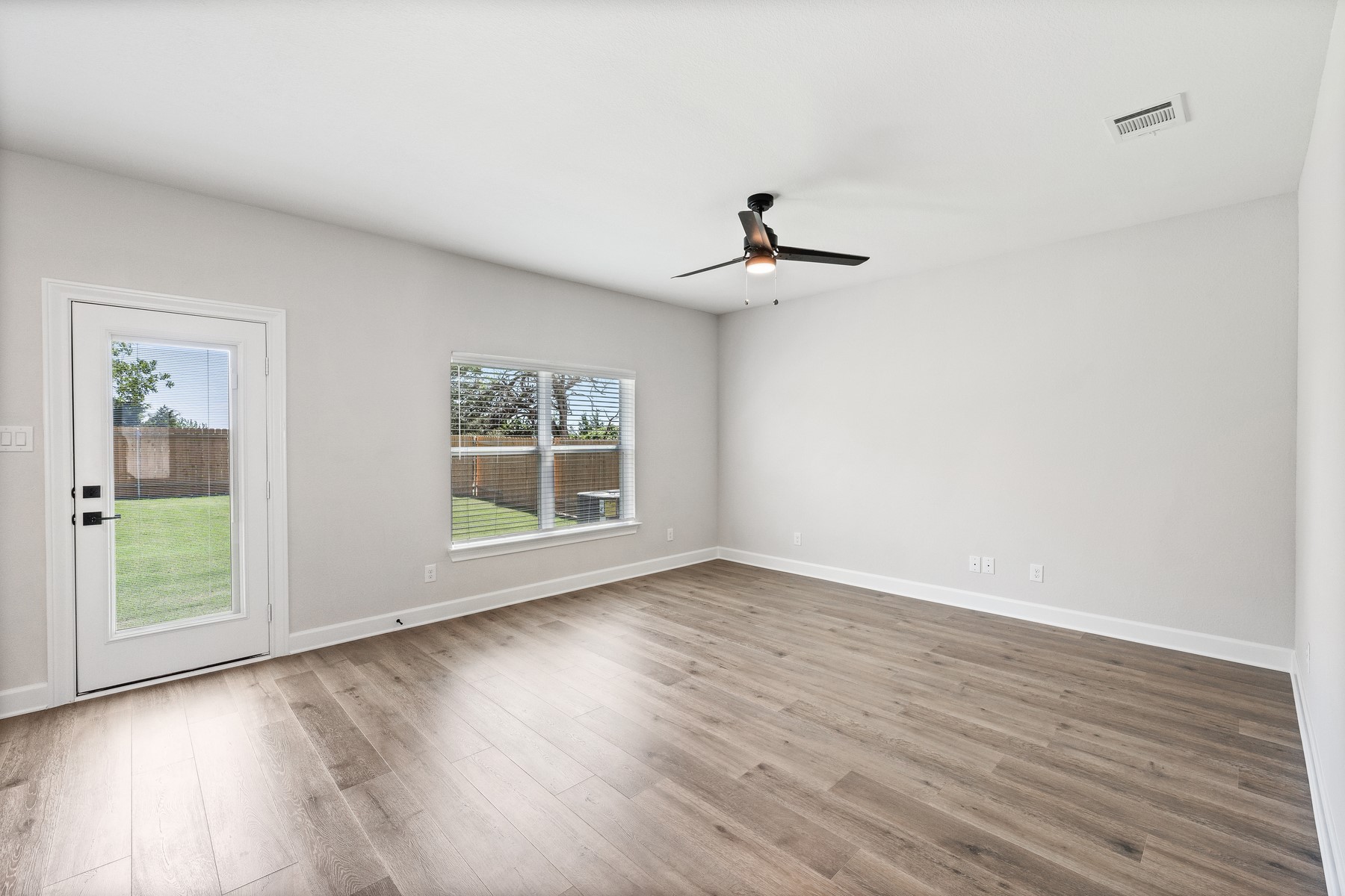 1008 Cypress Avenue Hutchins TX 75141