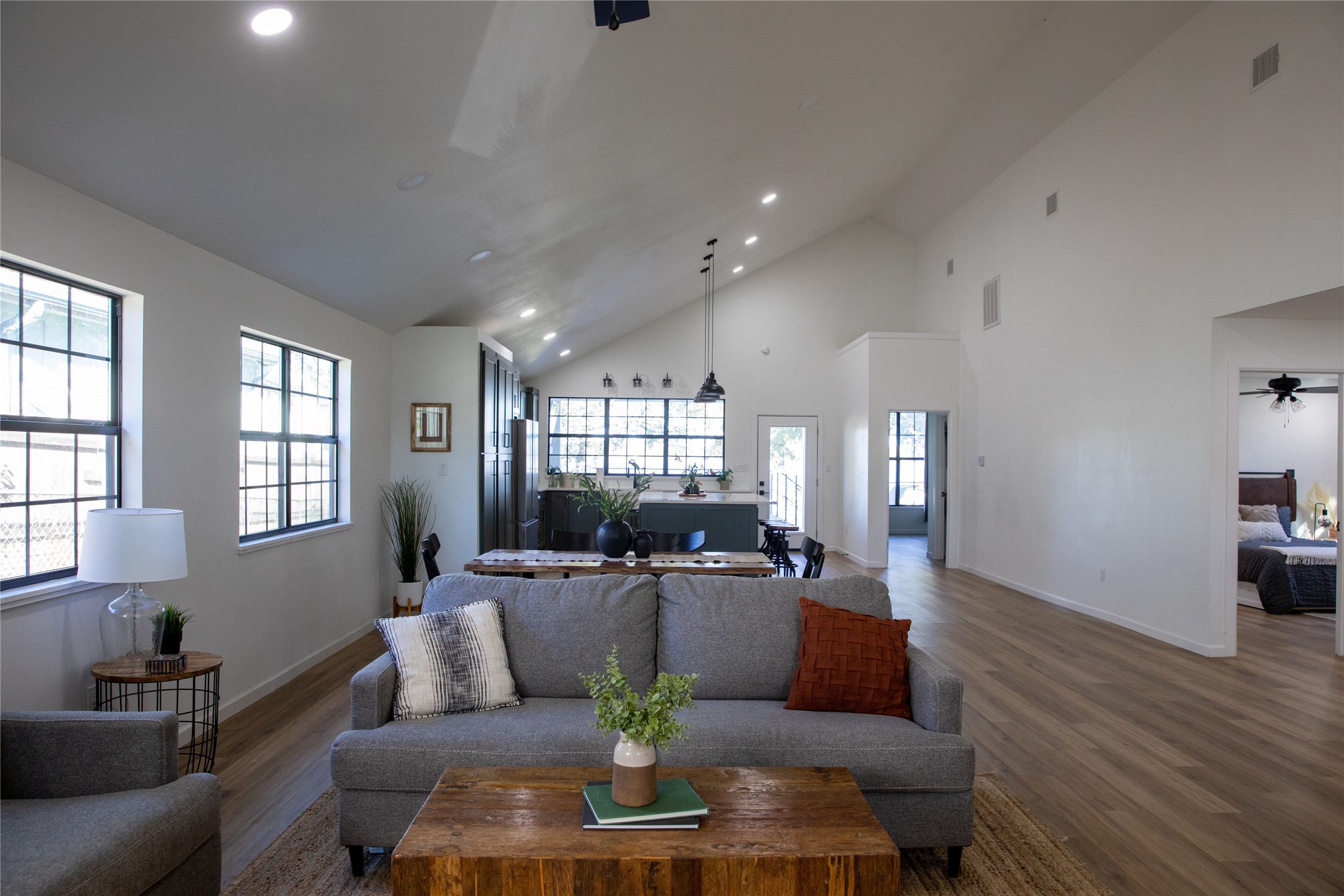 6808 Briar Road Azle TX 76020