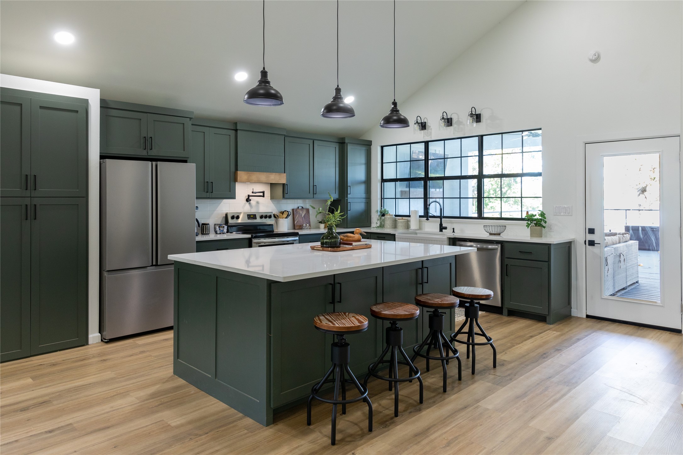 6808 Briar Road Azle TX 76020
