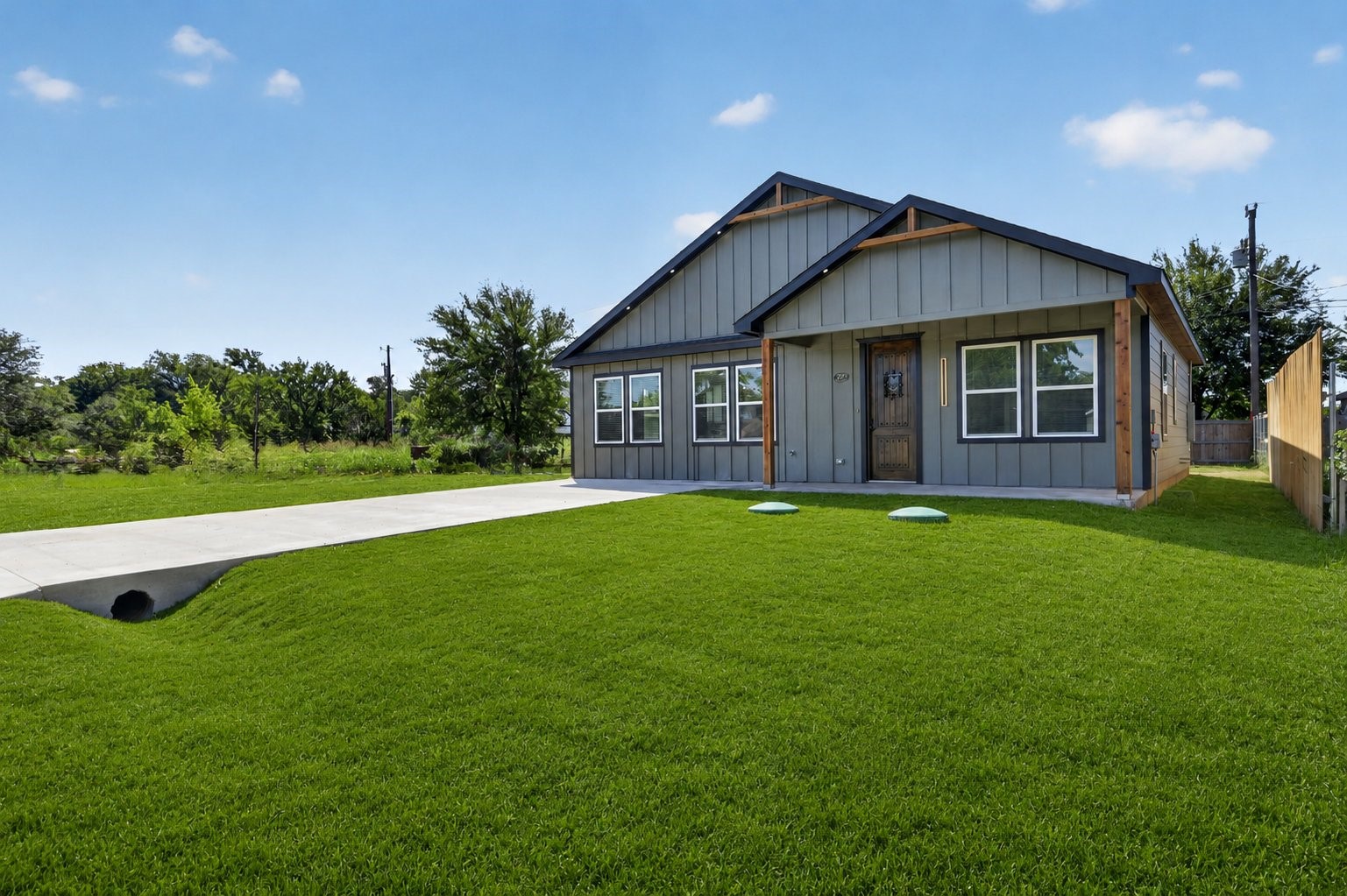 2921 Blackjack Lane Granbury TX 76048
