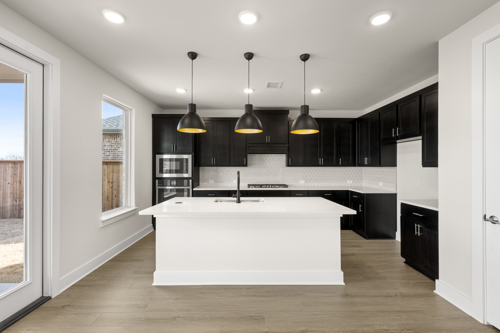 2216 Shady Elm Road Midlothian TX 76065