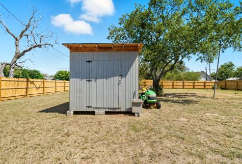 801 Carolina Street Graham TX 76450
