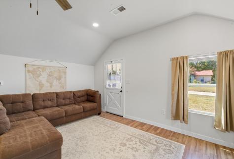 801 Carolina Street Graham TX 76450