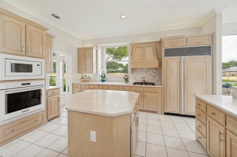 820 Parkwood Court Mckinney TX 75072